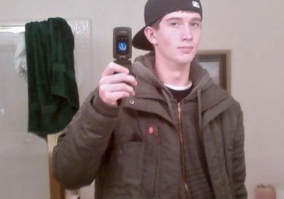 18 yo Aaron 18 yo Aaron
